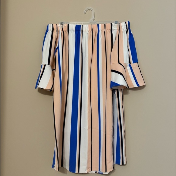 Romeo + Juliet Women's Striped Off-Shoulder Dress M Multicolor Party - Picture 1 of 4